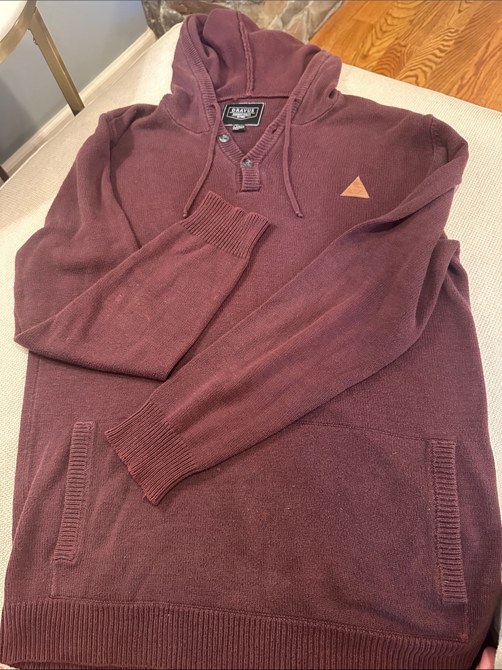 Men's Crewneck Hooded Pullover Sweater - Burgundy